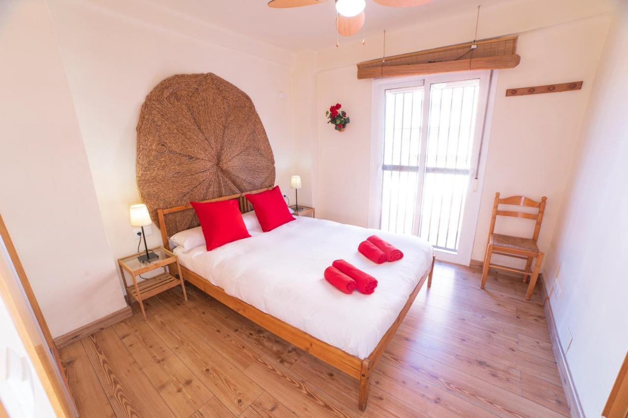 מאלגה City Center Next To The Beach 2 Bedrooms Apartment מראה חיצוני תמונה